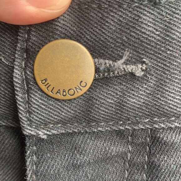 Billabong black Jean Shorts size 29 - Picture 4 of 6